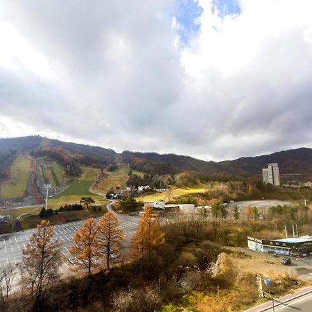 Pyeongchang The White View Екстер'єр фото