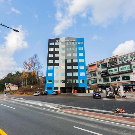 Pyeongchang The White View Екстер'єр фото