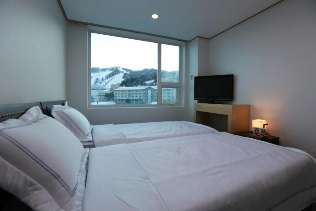Pyeongchang The White View Екстер'єр фото