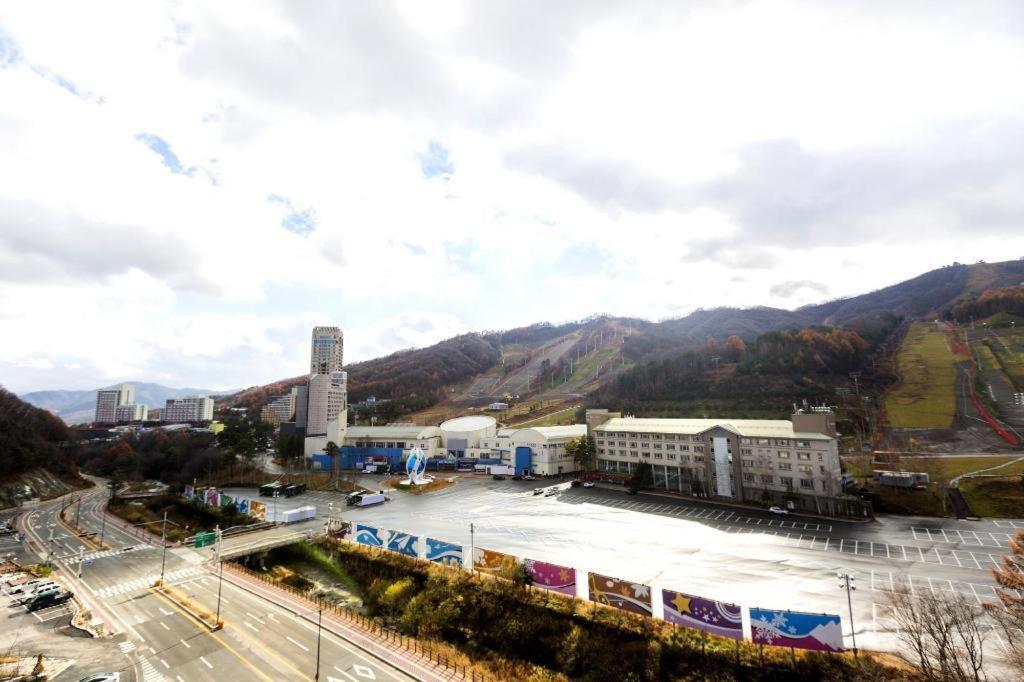 Pyeongchang The White View Екстер'єр фото