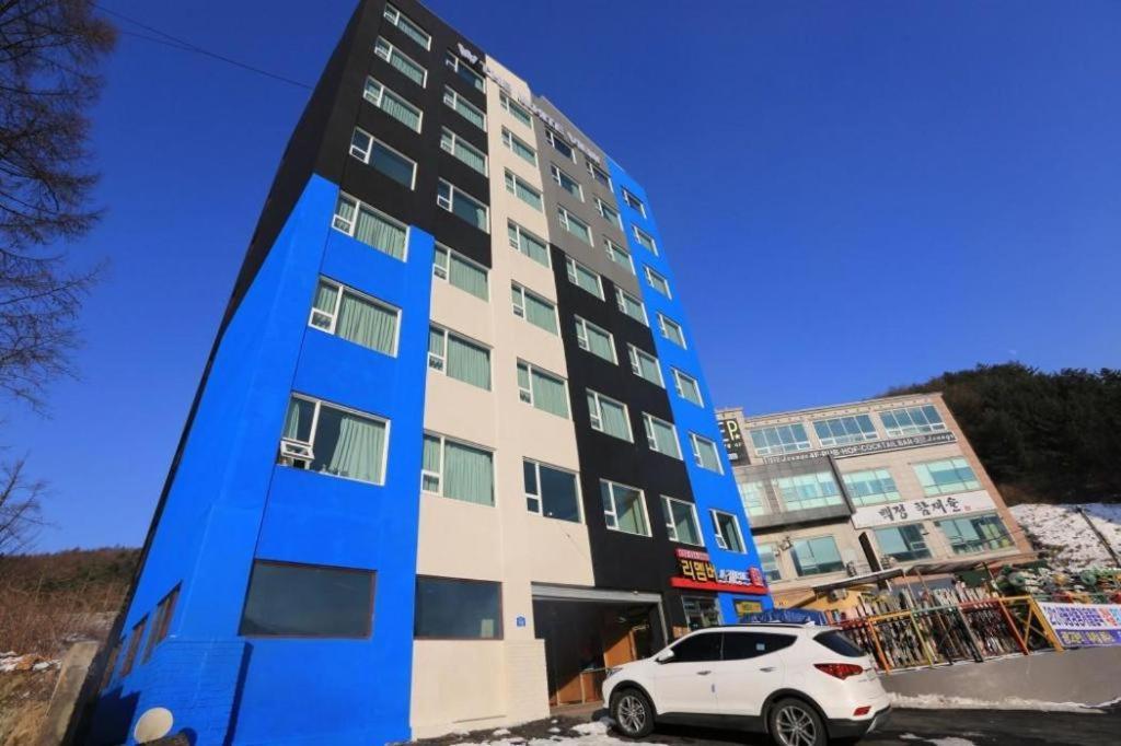 Pyeongchang The White View Екстер'єр фото