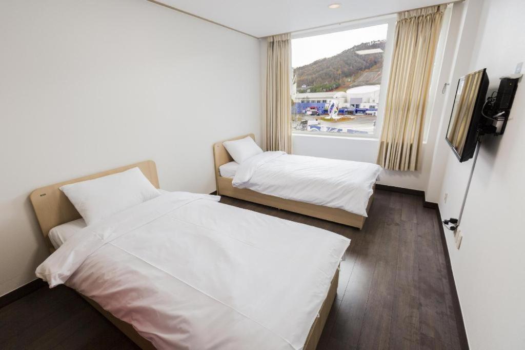 Pyeongchang The White View Екстер'єр фото