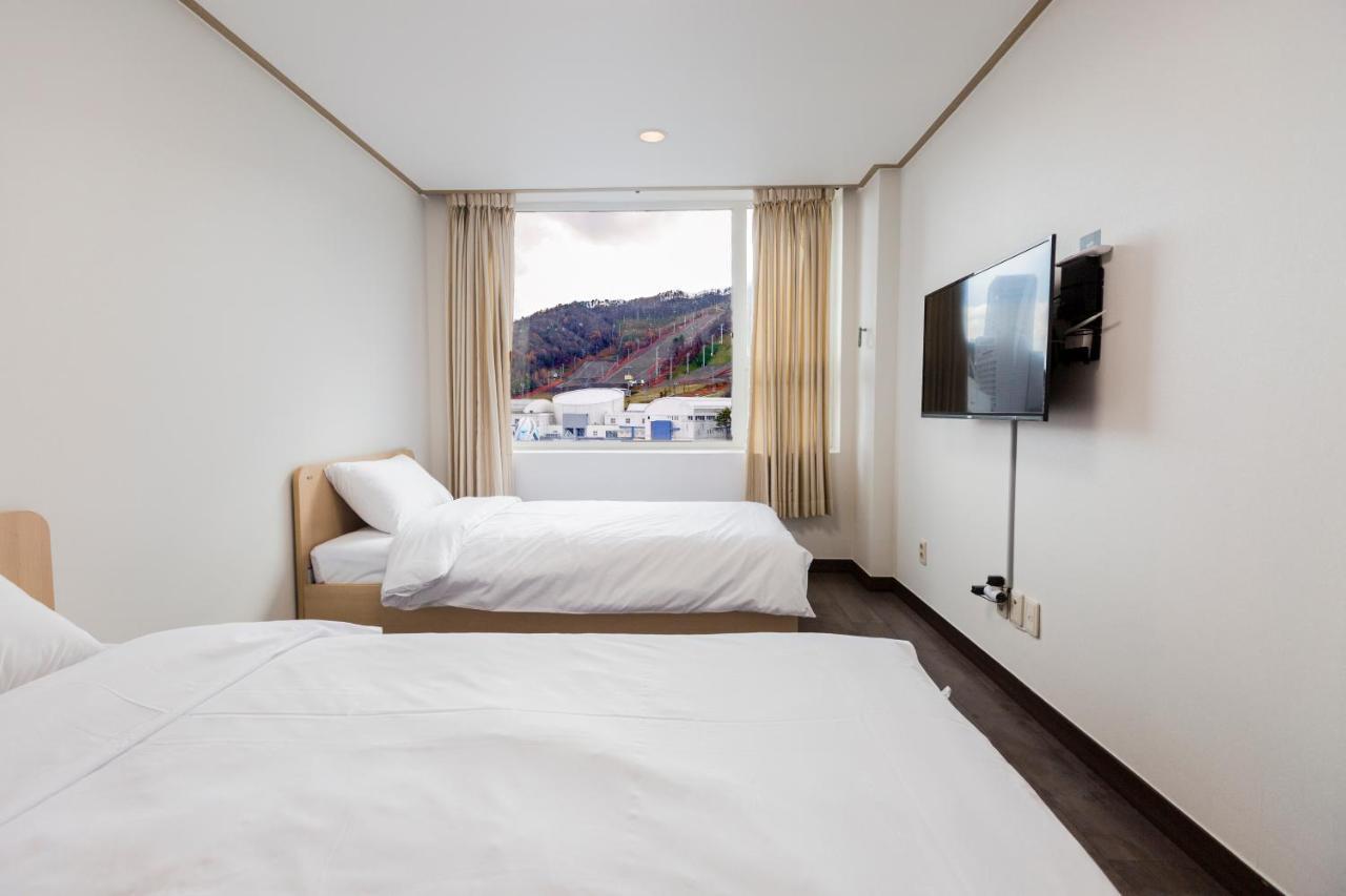 Pyeongchang The White View Екстер'єр фото
